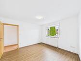 Zimmer 2 - 