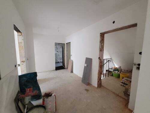 Flur.jpg - 3 Zimmer Etagenwohnung in Giebelstadt