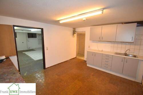 Küche Lager, Wohn- und Geschäftshaus - 