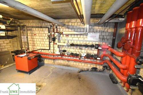 Versorgungskeller- Wohn-und Geschäftshaus - 