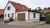 Straßenansicht 20210625_115601.jpg - Einfamilienhaus mit 120,00 m&sup2; in Wolmirstedt zum Kaufen