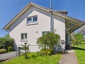 Eingangsbereich - 8 Zimmer Mehrfamilienhaus, Wohnhaus in Aichhalden / Rötenberg