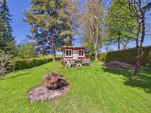 Gartenhaus - Mehrfamilienhaus, Wohnhaus mit 192,00 m&sup2; in Aichhalden / Rötenberg zum Kaufen