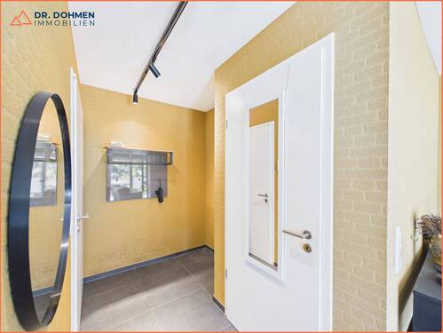 Eingangsbereich Wohnung - 