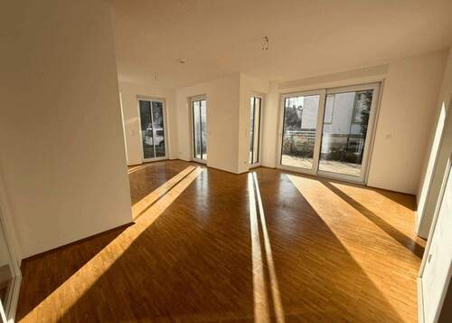 Wohnzimmeransicht 1 - 