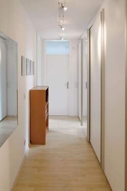 Flur - 3 Zimmer Terrassenwohnung in Kassel