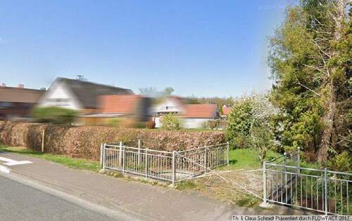 Blick auf die vorhandene Zufahrt - Grundstück zum Kaufen in Oldenburg