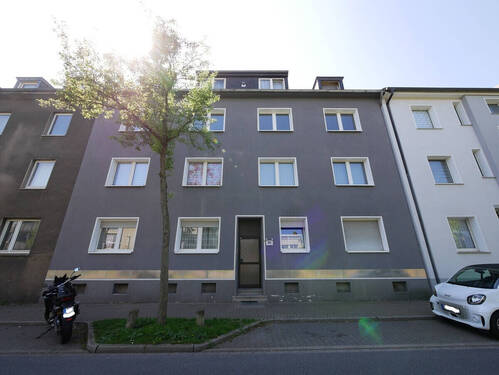 Außenansicht - Renovierte 3,5 Zimmerwohnung in Gelsenkirchen - Feldmark sucht neuen Mieter