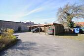 Stellplatz im Carport - 