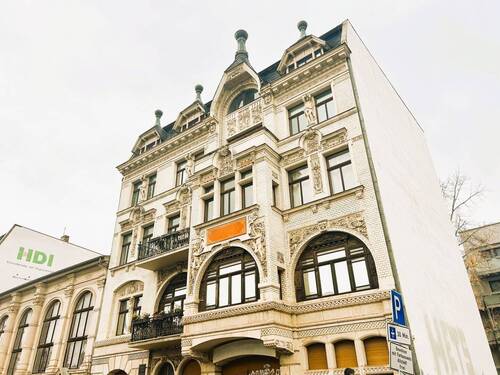 Objektansicht - Exklusive Altbauwohnung mit Direktaufzug, Balkon, 2 Bädern & großer Wohnküche!