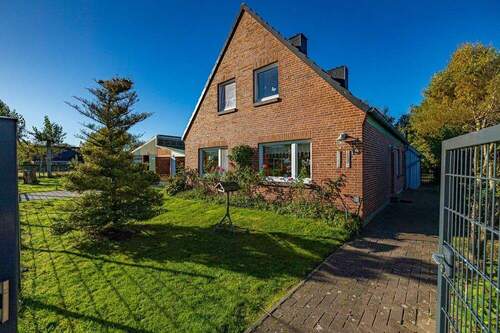 Hereinspaziert - 4 Zimmer Bauernhaus, Landhaus in Kronprinzenkoog