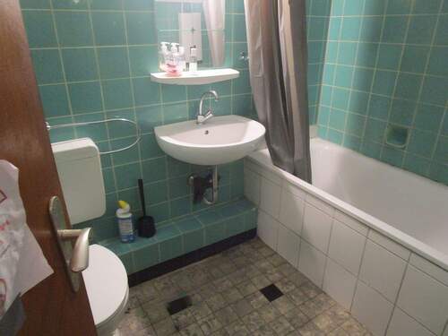 Gemeinschaftsbad DG Appartments 2 - 