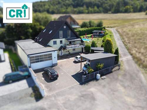 Außenansicht - Ihr Rückzugsort am Feldrand-Mehrfamilienhaus mit Garten, Pool und Sauna in Lohra-Kirchvers