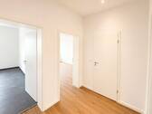 Flur - 2 Zimmer Etagenwohnung in Berlin