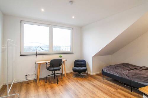 Schlafzimmer DG - 