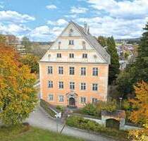 Herrschaftliches Anwesen (ehemaliges Pfarrhaus und Gerichtsgebäude) - leerstehend - Bad Waldsee Reute