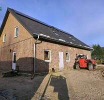 Dach: fertig. Dämmung: Eingeblasen. Photovoltaik: Angeschraubt! - Oster-Ohrstedt