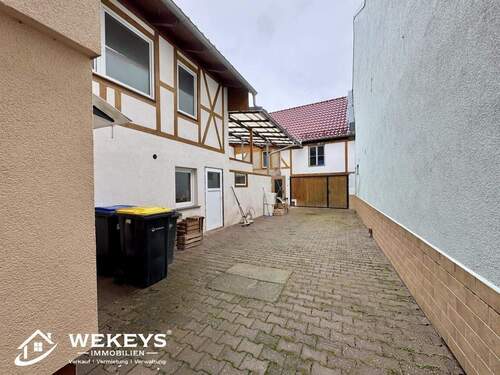 Innenhof - 6 Zimmer Einfamilienhaus zum Kaufen in Uthleben
