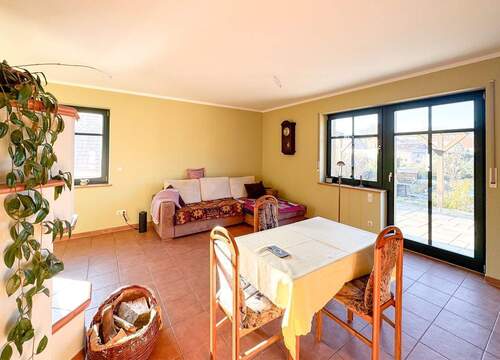 ...mit hellem Essbereich - 