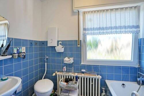 Wannenbad im Obergeschoss - 