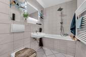 Badezimmer - EG - 