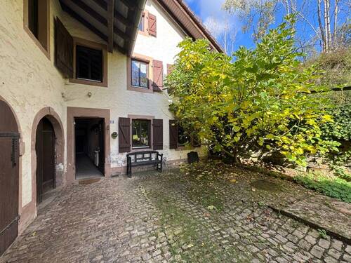 Hof Eingang - Ehemaliges Mühlenanwesen mit Nebengebäuden. L - Echternach 20min!