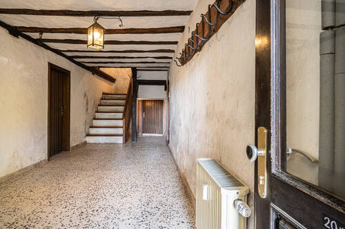 Flur - 7 Zimmer Bauernhaus, Landhaus zum Kaufen in Mülbach
