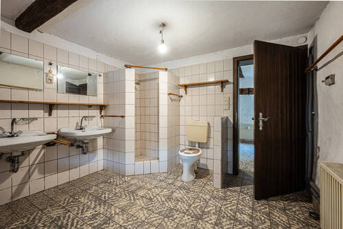 Badezimmer Erdgeschoss - 