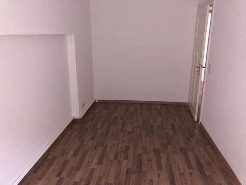 3.Zimmer nach hinten raus gelegen - 