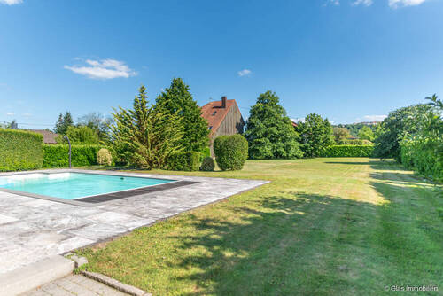 Blick über das Grundstück - 