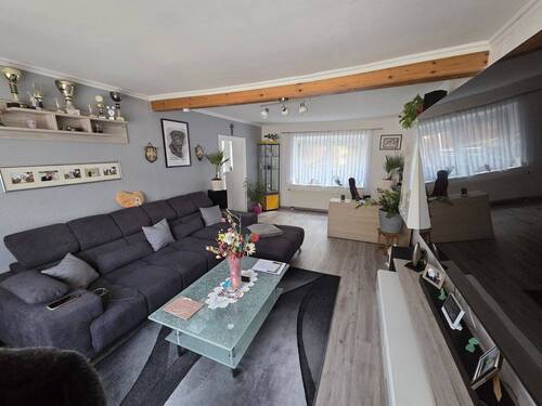 Wohnzimmer EG Bild 2.jpg - 