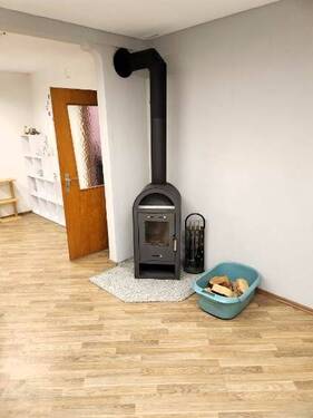 Wohnzimmer Bild 1 Einliegerwohnung.jpg - 