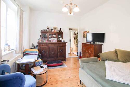 Wohnzimmer vom Balkon aus - 