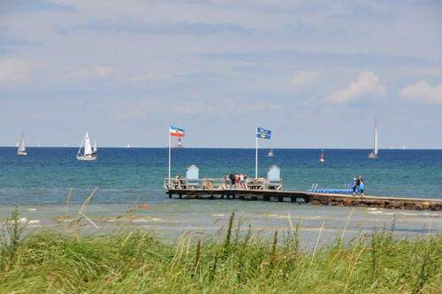 Bademole am Steiner Strand - 