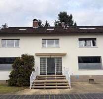 Laden für Frisör - Kosmetik - Fußpflege - Nürnberg Falkenheim