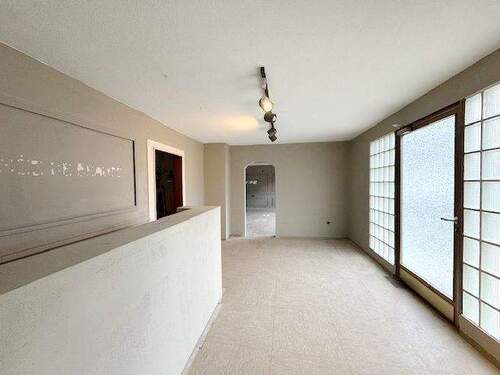 Eingangsbereich - 2 Zimmer Gewerbeobjekt (Büro, Produktion, Verkauf) in Nürnberg