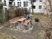 Innenhof mit Sitzgelegenheiten - 