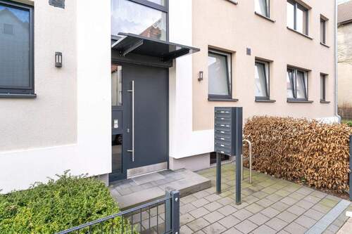 Vordereingang - Mehrfamilienhaus, Wohnhaus in Bielefeld zum Kaufen