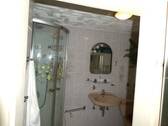 Bad mit Dusche.JPG - 