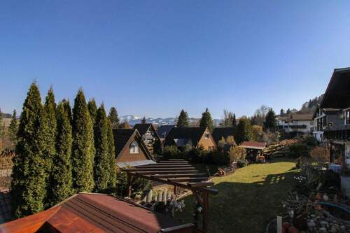 Ausblick - 8 Zimmer Mehrfamilienhaus, Wohnhaus zum Kaufen in Oberreute