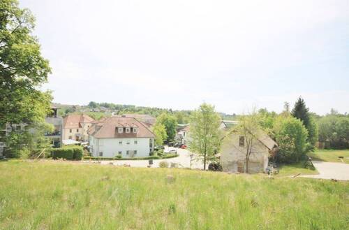 Blick auf das Grundstück - Grundstück in Hauzenberg