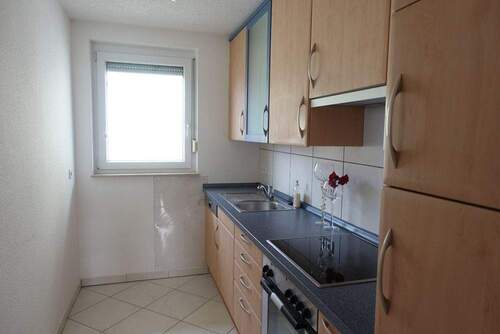 Küche (mit Einbauküche) - 3 Zimmer Etagenwohnung zur Miete in Endingen
