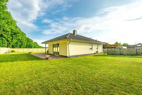 Außenansicht - 4 Zimmer Einfamilienhaus in Höhenland
