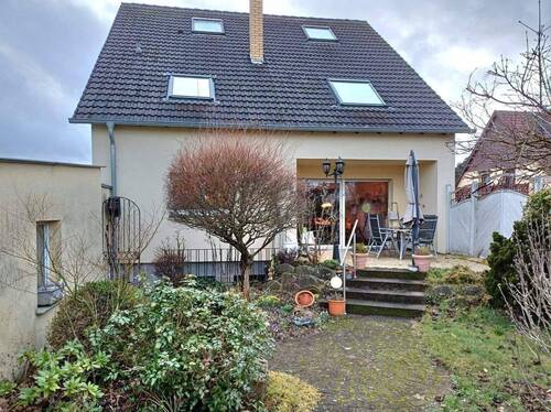 Terrasse Garten - 6 Zimmer Mehrfamilienhaus, Wohnhaus in Sankt Ingbert