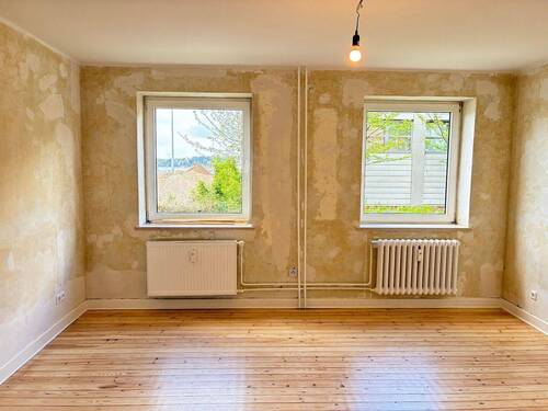 Wohnzimmer - 2 Zimmer Etagenwohnung zur Miete in Kiel