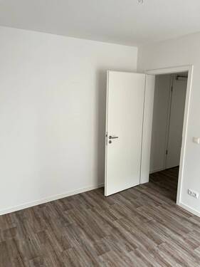 Zimmer 2 - 