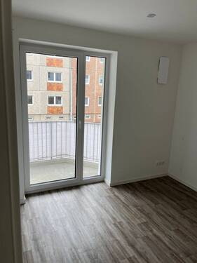 Zimmer 2 - 