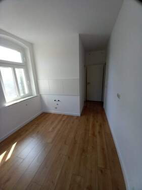 07d94dfc-da4f-4328-a8bc-b985ffff9dd8.jpeg - 1 Zimmer Etagenwohnung in Limbach-Oberfrohna