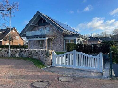 Bild 1 - xklusives Traumhaus am Luckower See
