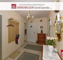 Baden-Baden, gut geschnittene Drei-Zimmer-Wohnung mit Balkon u. Carport